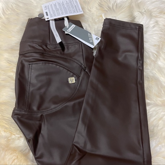 Freddy WRUP - Picture 3 of 6